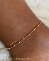 Chevillere petites perles blanches