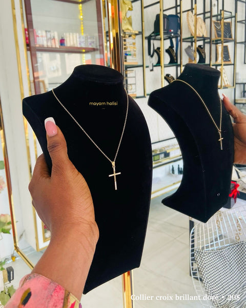 Collier croix brillant
