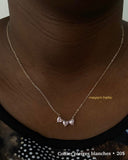 Collier pierres blanches